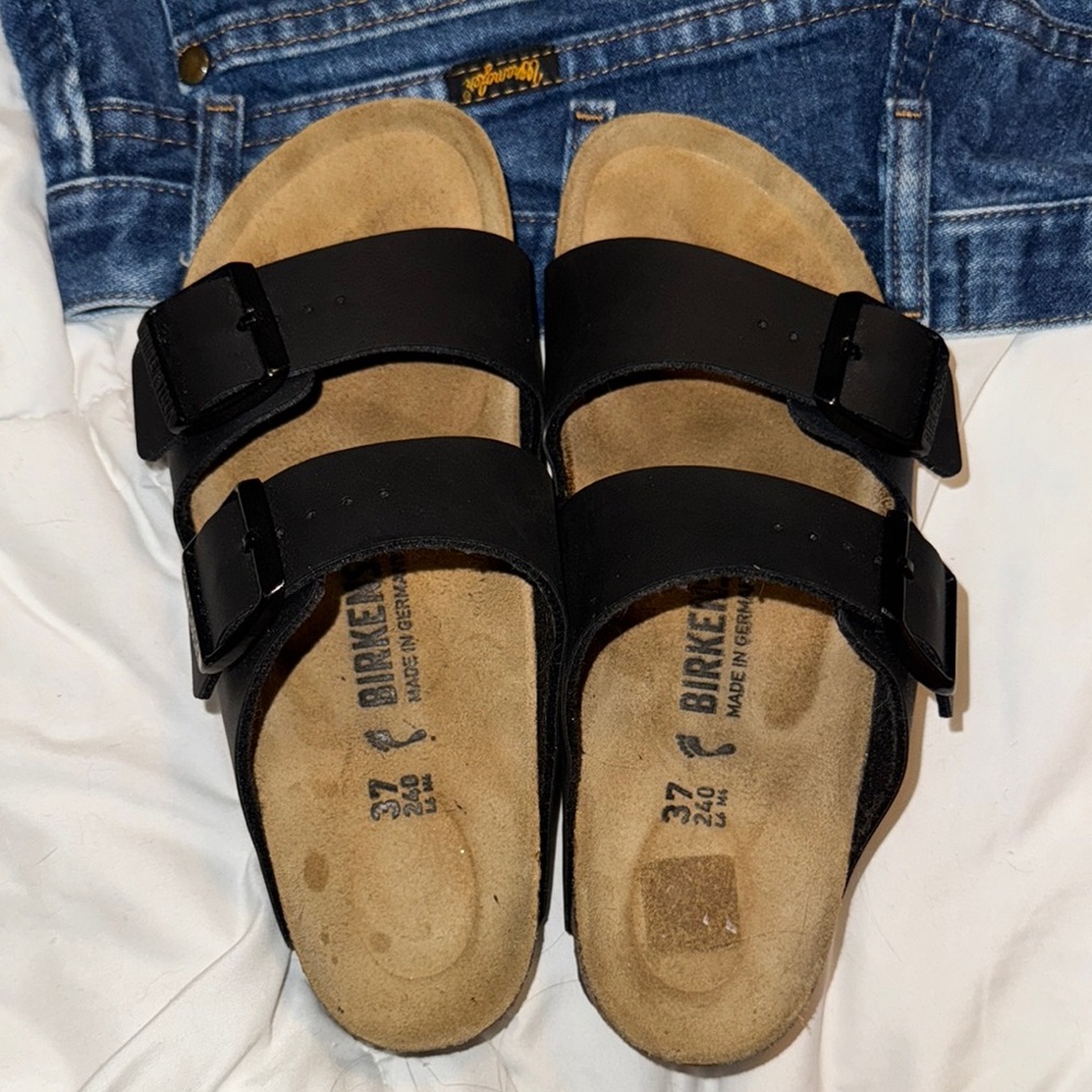 Birkenstock Arizona Black Sandals - Picture 5 of 6
